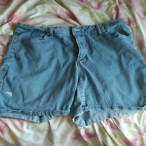 Light wash jean shorts